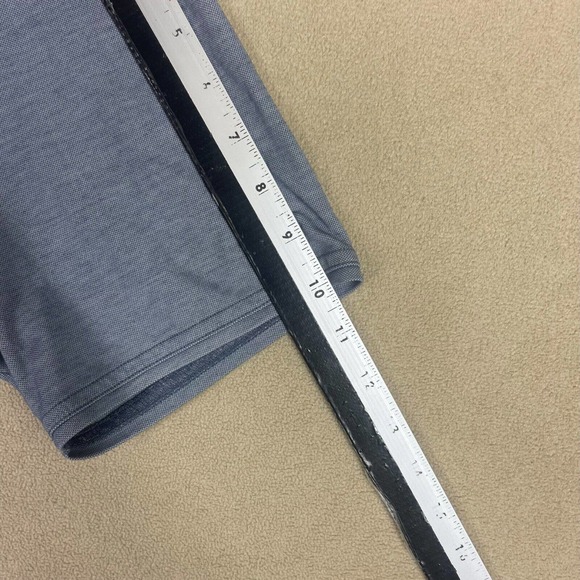 Travis Mathew Polo Golf Shirt Mens XL Slit Hem Breathable Prima Cotton Blend - Picture 6 of 14